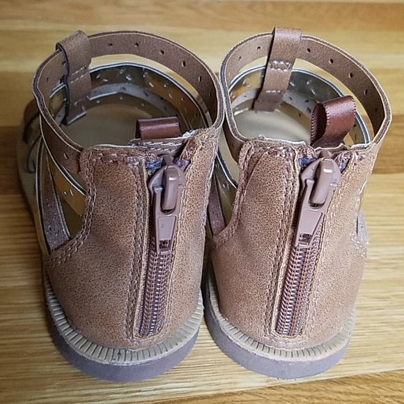 Sandals - Picture 3 of 7